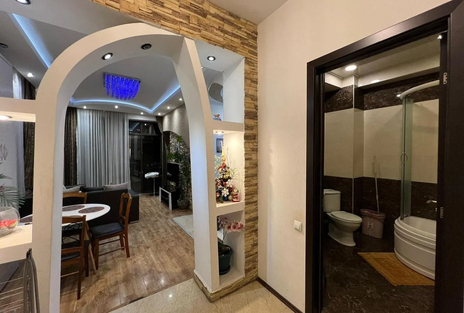 Cozy Apartment In The City Center Mtatsminda Tbilisi