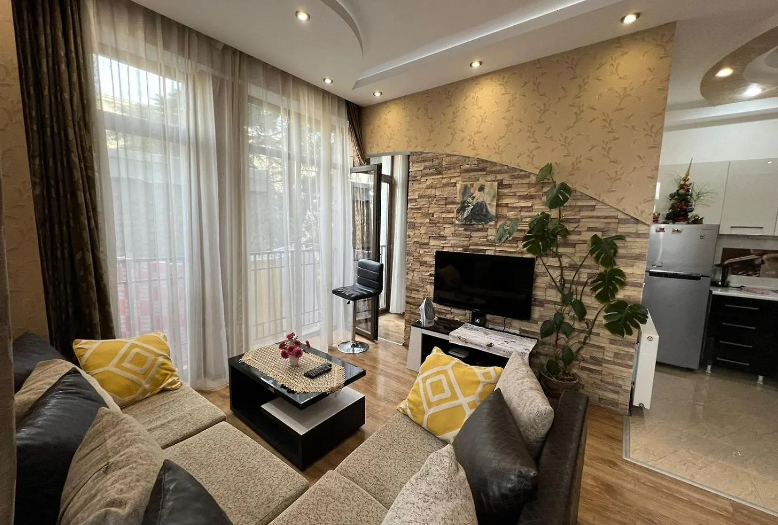Cozy Apartment In The City Center Mtatsminda Tbilisi