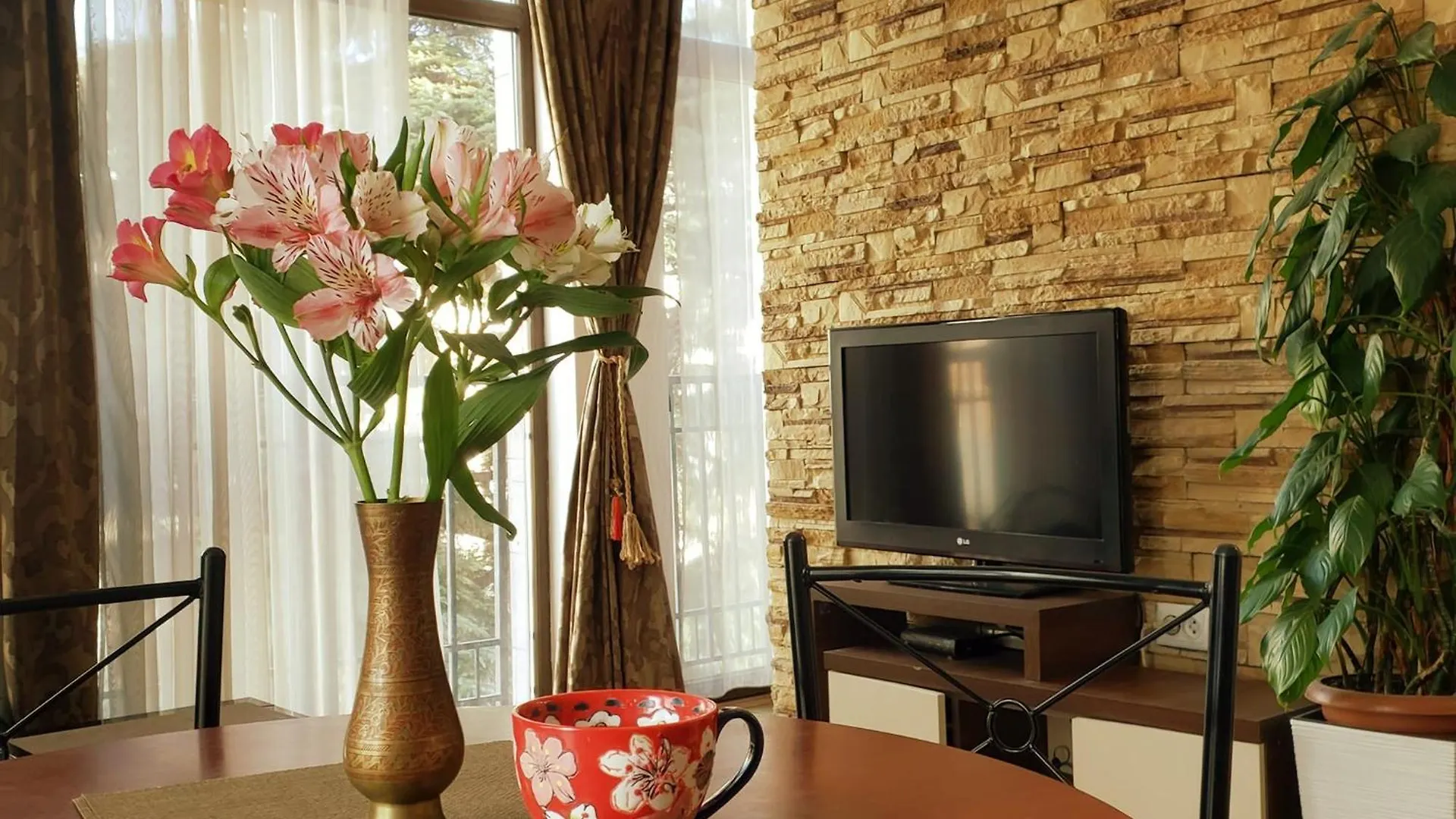 Cozy Apartment In The City Center Mtatsminda Tbilisi