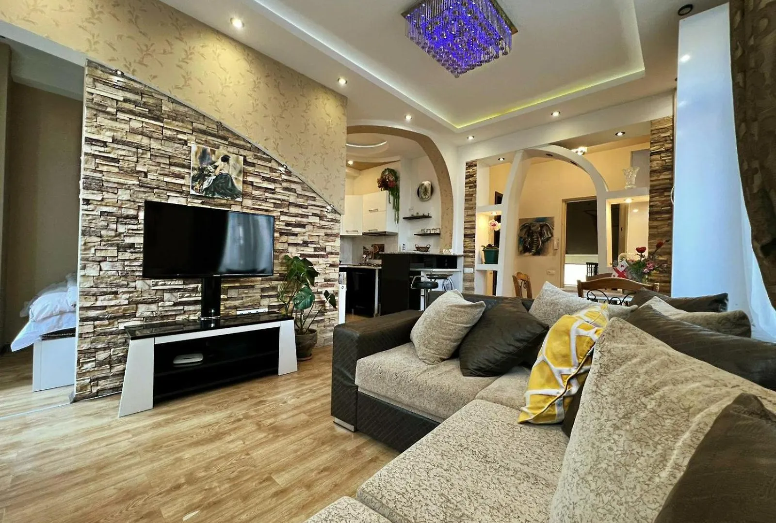 Cozy Apartment In The City Center Mtatsminda Tbilisi