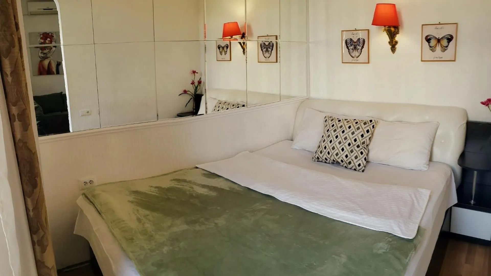 Cozy Apartment In The City Center Mtatsminda Tbilisi