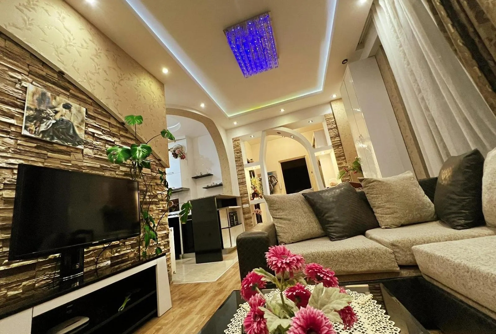 טביליסי Cozy Apartment In The City Center Mtatsminda גאורגיה