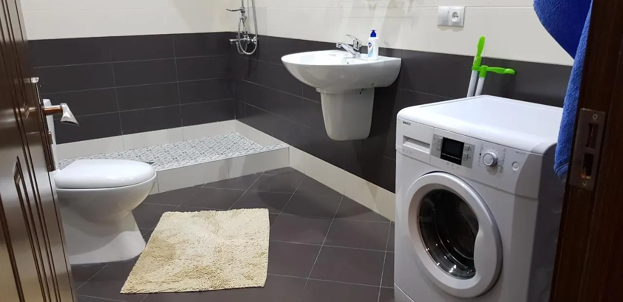 טביליסי Cozy Apartment In The City Center Mtatsminda